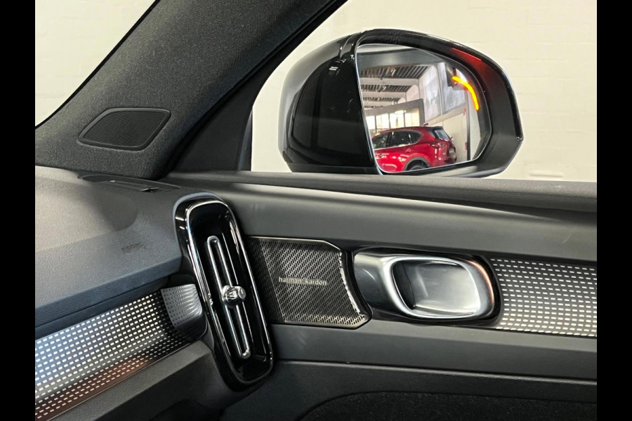Volvo XC40 1.5 T4 Recharge R-Design | Open dak | Harman/Kardon | Adapt. Cruise c. | BLIS