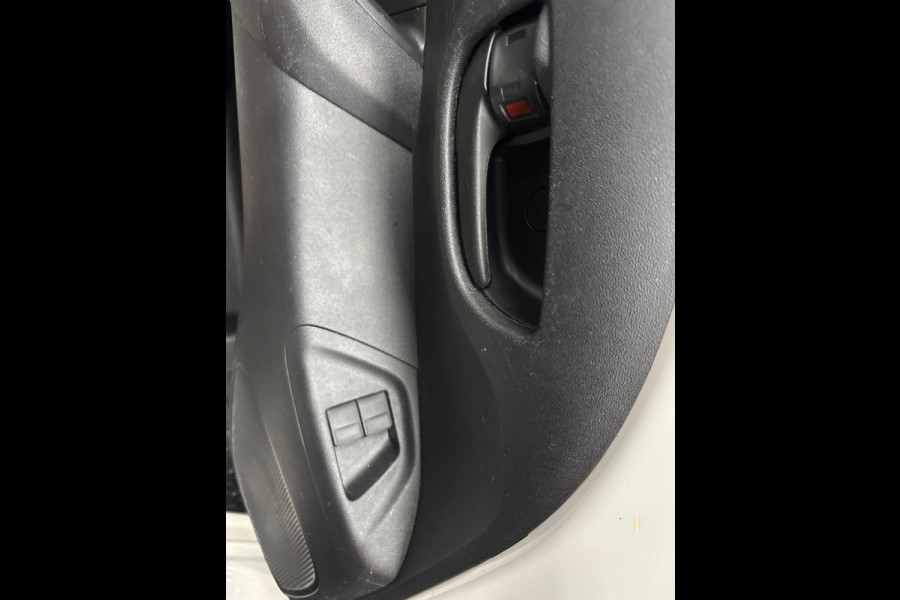 Peugeot 108 1.0 e-VTi Active Airco, Bluetooth,