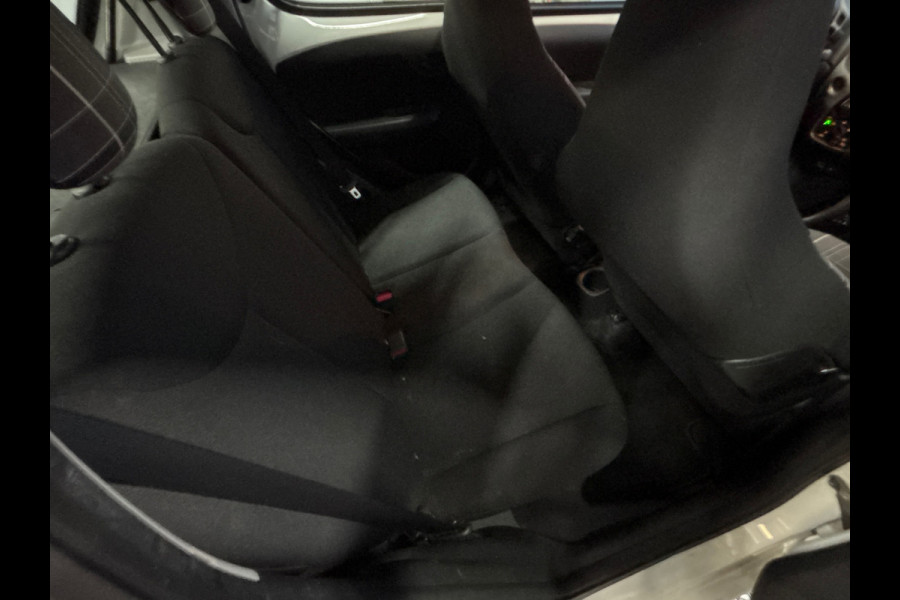Peugeot 108 1.0 e-VTi Active Airco, Bluetooth,