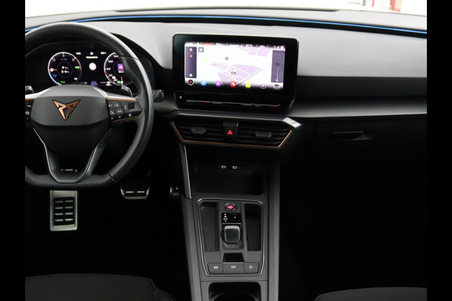 CUPRA Leon 1.4 e-Hybrid VZ Business Panoramadak | LED | CarPlay |  Sfeerverlichting | Stuur- en stoelverwarming | Camera | Adaptive Cruise | Dodehoek Detectie | LMV