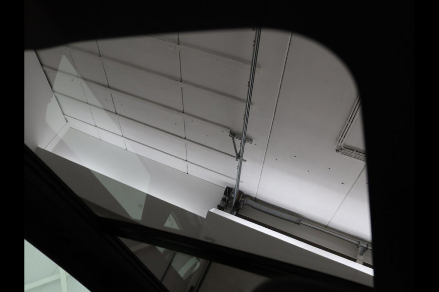 CUPRA Leon 1.4 e-Hybrid VZ Business Panoramadak | LED | CarPlay |  Sfeerverlichting | Stuur- en stoelverwarming | Camera | Adaptive Cruise | Dodehoek Detectie | LMV