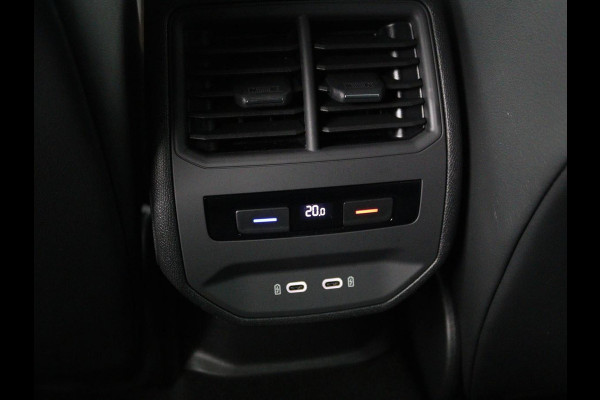 CUPRA Leon 1.4 e-Hybrid VZ Business Panoramadak | LED | CarPlay |  Sfeerverlichting | Stuur- en stoelverwarming | Camera | Adaptive Cruise | Dodehoek Detectie | LMV