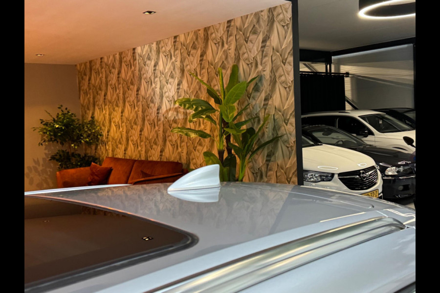 Opel Insignia Sports Tourer 1.5 SIDI Turbo Innovation Garantie Trekhaak Pano Camera StuurVW StoelVW Cruise Clima Navi LED Rijklaar