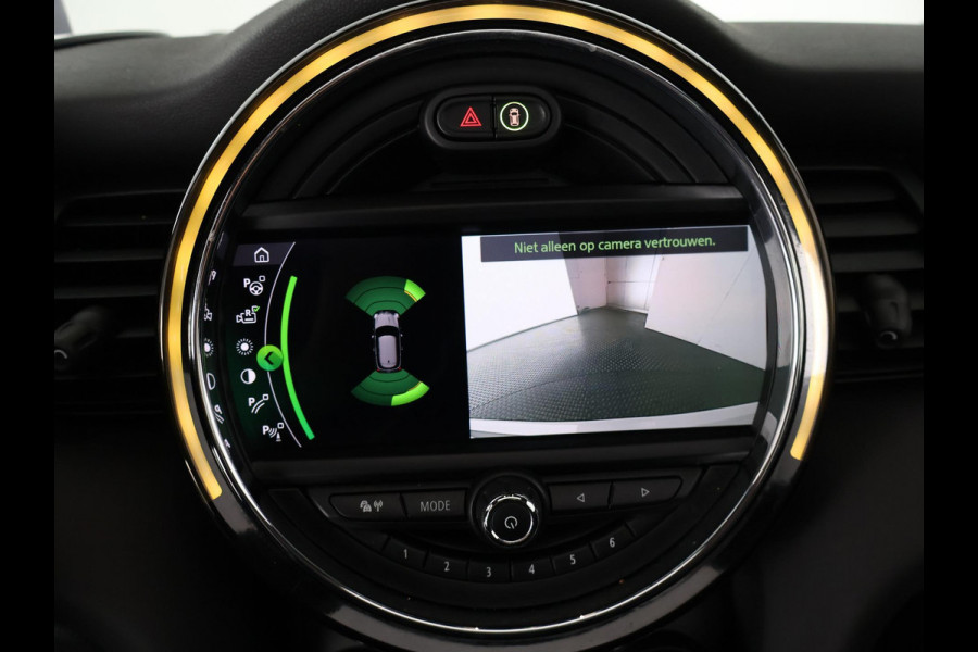 MINI Yours 33 KWH.1e EIG ACCU 98 % !! BIJNA 2021. SCHUIFDAK. LEDER . GARANTIE TOT 2 JAAR *!