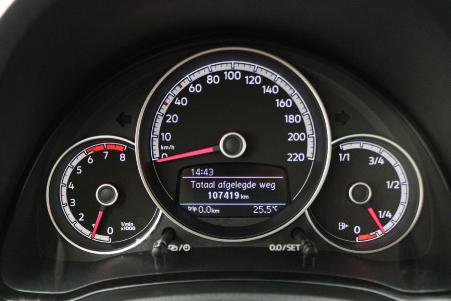 Volkswagen up! 1.0 BMT move up! 5-Deurs, Airco, Bluetooth, DAB, Elektrische Pakket, AUX