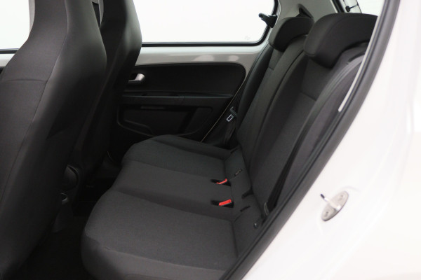 Volkswagen up! 1.0 BMT move up! 5-Deurs, Airco, Bluetooth, DAB, Elektrische Pakket, AUX