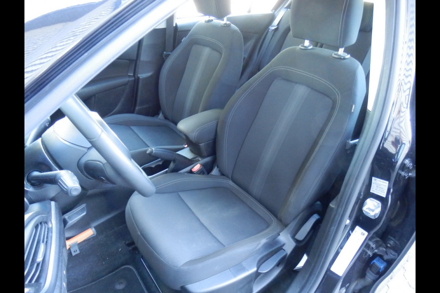 Fiat Tipo 1.4 Mirror I 5 drs. I Airco I Trekhaak I Parkeer sens. achter I