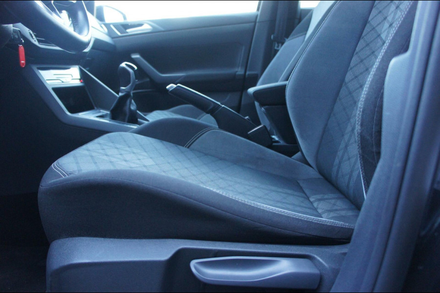 Volkswagen Polo 1.0 TSI 3x R-Line Acc|Camera|CarPlay|IQ_Light
