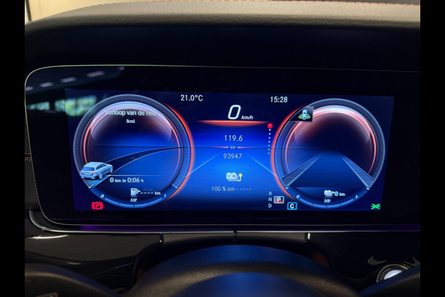 Mercedes-Benz E-Klasse Estate 300 e AMG Line PANO/BURMESTER/LEDER/DAB/CAM/SFEERVERLICHTING///