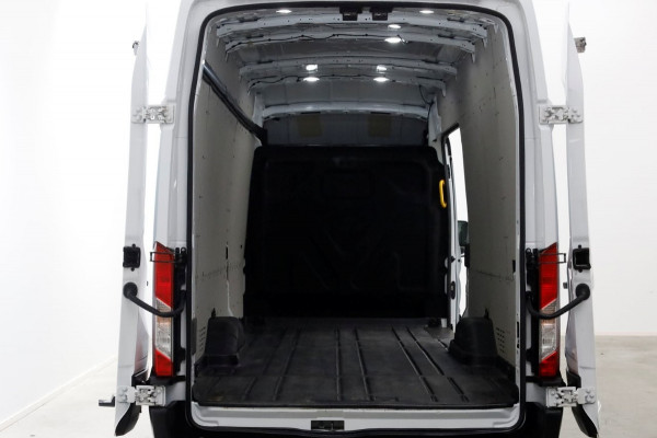 Ford Transit 350 2.0 TDCI L4H3 RWD Jumbo Trend ACC/Airco/Navi/Camera 02-2022