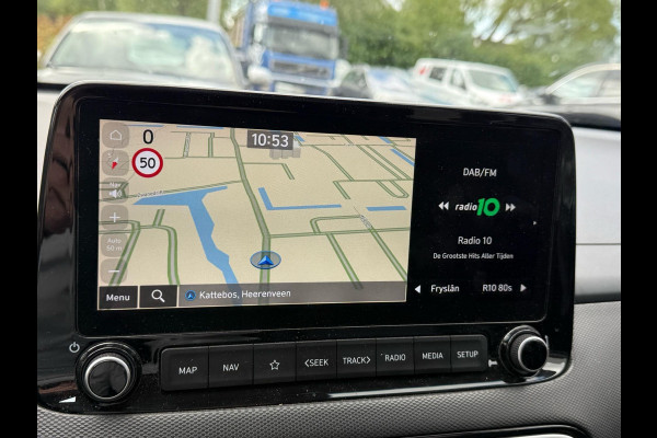 Hyundai Kona 1.6 GDI HEV Premium 104pk Trekhaak | Achteruitrijcamera | Head Up Display | Volledig Leder | Dodehoeksensoren