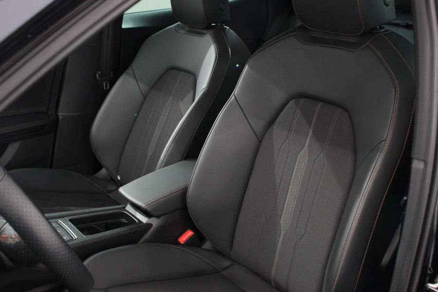 CUPRA Formentor 1.5 TSI DSG 150 Pk | Camera | 19 Inch Lichtmetalen Velgen | Adaptive Cruise Control | Lane/Side Assist | Climatronic |