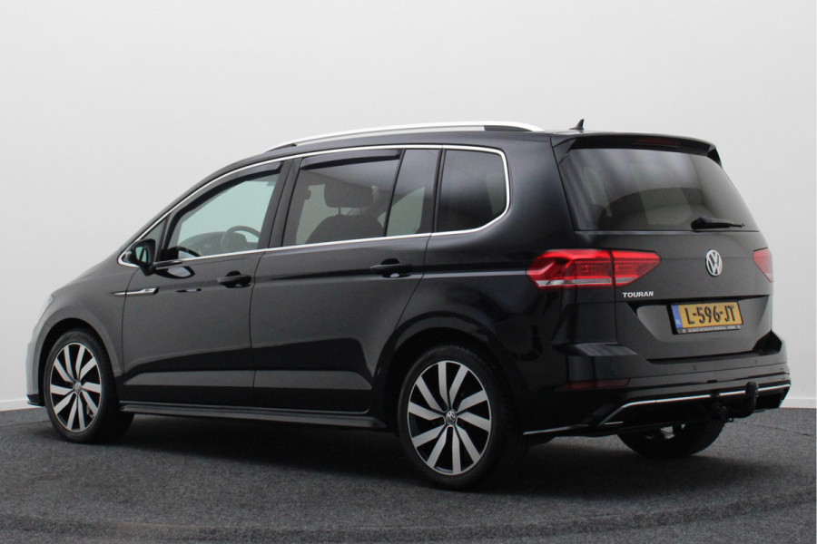 Volkswagen Touran 1.5 TSI DSG Highline Business R 7p Climate, ACC, Stoelverwarming, Elektrische Achterklep, Trekhaak, 18''