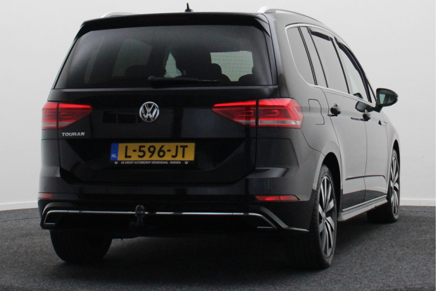 Volkswagen Touran 1.5 TSI DSG Highline Business R 7p Climate, ACC, Stoelverwarming, Elektrische Achterklep, Trekhaak, 18''