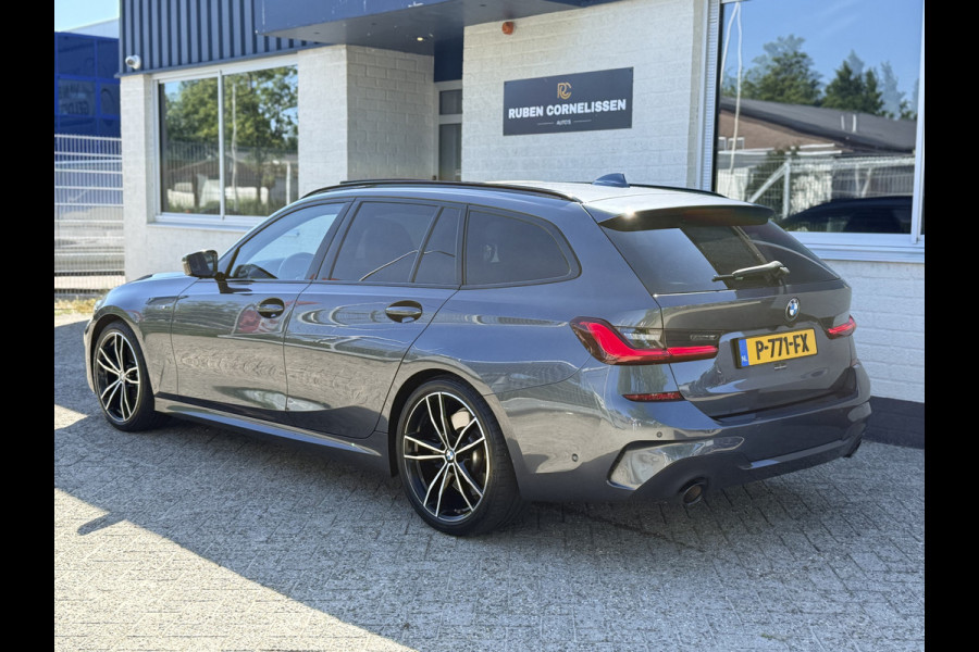 BMW 3 Serie Touring 330i High Executive | M-Sport | TREKHAAK | PANO | ACC | CAMERA