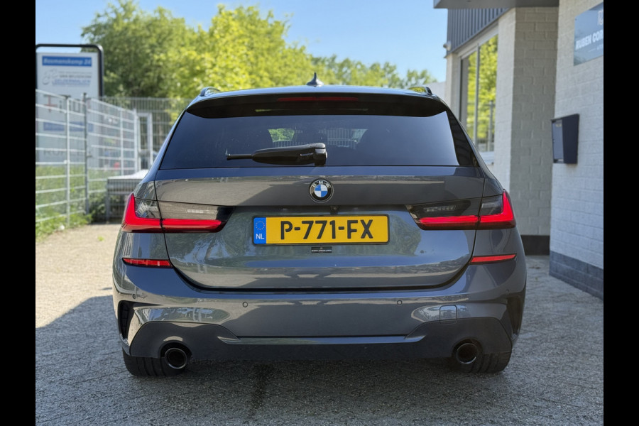 BMW 3 Serie Touring 330i High Executive | M-Sport | TREKHAAK | PANO | ACC | CAMERA