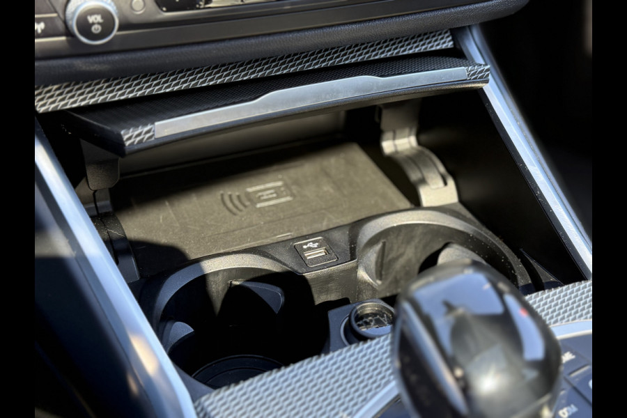 BMW 3 Serie Touring 330i High Executive | M-Sport | TREKHAAK | PANO | ACC | CAMERA