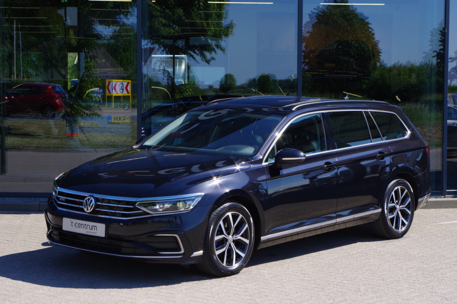 Volkswagen Passat Variant 1.4 TSI PHEV 218 PK GTE BNS, Leder, Panoramadak, 360 Camera, Trekhaak,