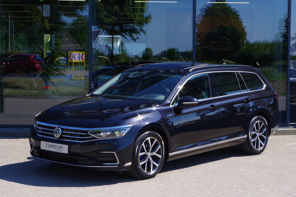 Volkswagen Passat Variant 1.4 TSI PHEV 218 PK GTE BNS, Leder, Panoramadak, 360 Camera, Trekhaak,