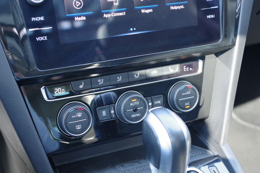Volkswagen Passat Variant 1.4 TSI PHEV 218 PK GTE BNS, Leder, Panoramadak, 360 Camera, Trekhaak,
