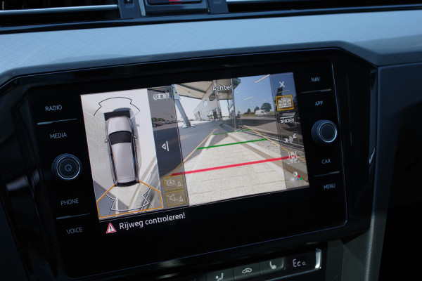 Volkswagen Passat Variant 1.4 TSI PHEV 218 PK GTE BNS, Leder, Panoramadak, 360 Camera, Trekhaak,