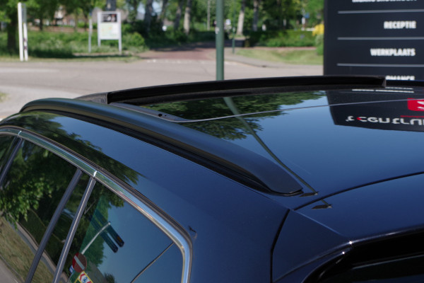 Volkswagen Passat Variant 1.4 TSI PHEV 218 PK GTE BNS, Leder, Panoramadak, 360 Camera, Trekhaak,
