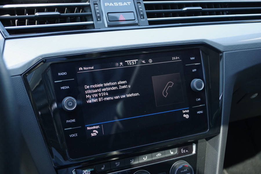 Volkswagen Passat Variant 1.4 TSI PHEV 218 PK GTE BNS, Leder, Panoramadak, 360 Camera, Trekhaak,