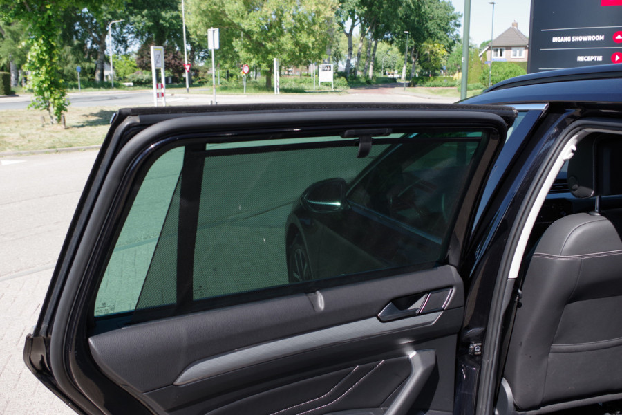 Volkswagen Passat Variant 1.4 TSI PHEV 218 PK GTE BNS, Leder, Panoramadak, 360 Camera, Trekhaak,