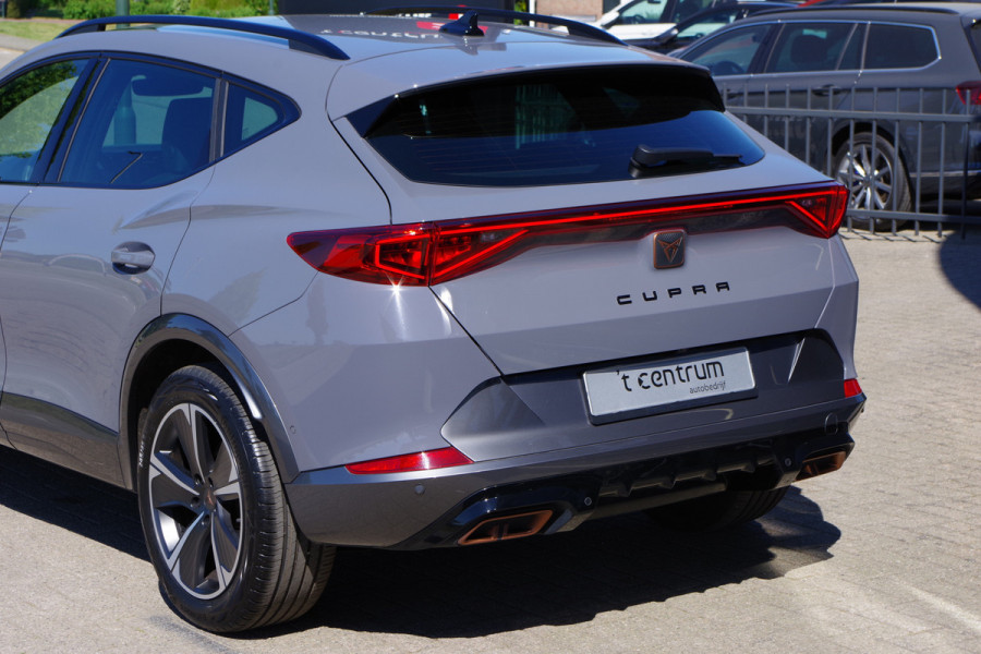 CUPRA Formentor 1.4 e-Hybrid 204 PK BNS PHEV, Carplay, DAB, Stoel- & Stuurverwarming, Camera