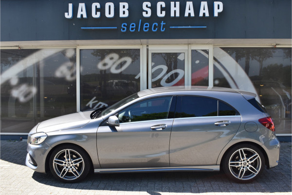 Mercedes-Benz A-Klasse 180 Business Solution AMG Automaat / Navigatie / Sportstoelen + verwarming  / Camera / 18" LM