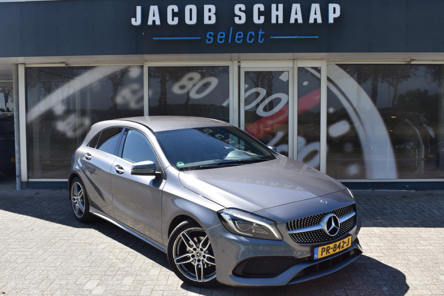 Mercedes-Benz A-Klasse 180 Business Solution AMG Automaat / Navigatie / Sportstoelen + verwarming  / Camera / 18" LM