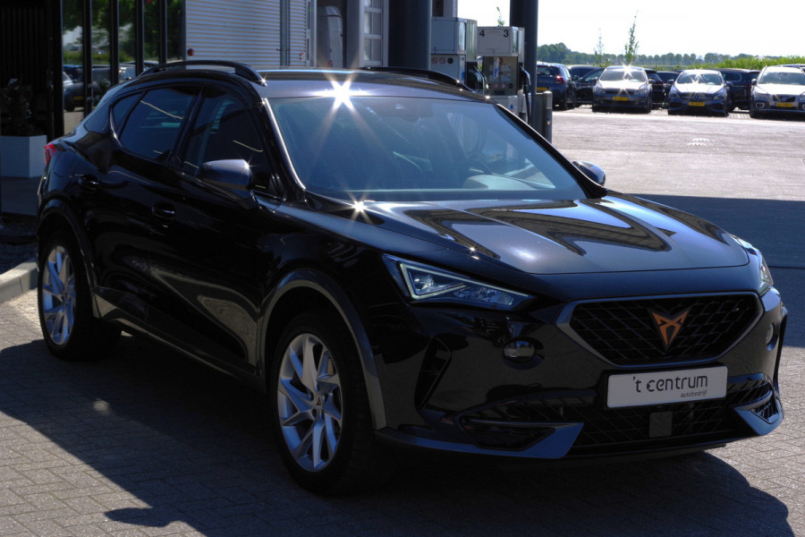CUPRA Formentor 1.4 TSI e-Hybrid Essential PHEV, Camera, Stuurverwarming, DAB,