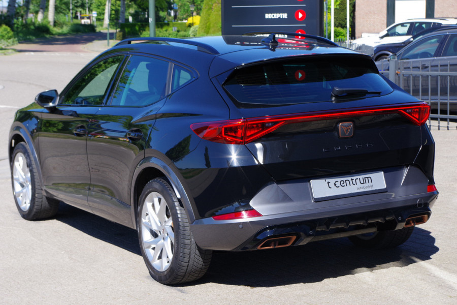 CUPRA Formentor 1.4 TSI e-Hybrid Essential PHEV, Camera, Stuurverwarming, DAB,
