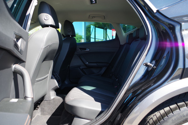 CUPRA Formentor 1.4 TSI e-Hybrid Essential PHEV, Camera, Stuurverwarming, DAB,
