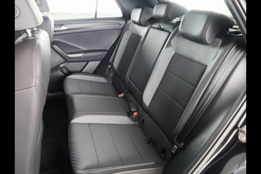 Volkswagen T-Roc 1.5 TSI Sport | Navigatie | Parkeer Sensoren |
