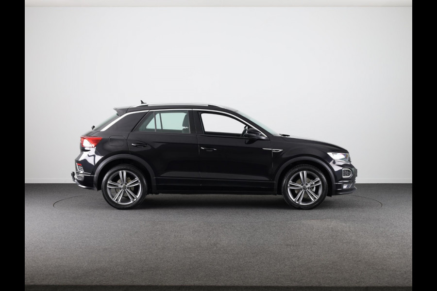 Volkswagen T-Roc 1.5 TSI Sport | Navigatie | Parkeer Sensoren |