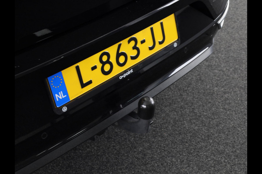 Volkswagen T-Roc 1.5 TSI Sport | Navigatie | Parkeer Sensoren |