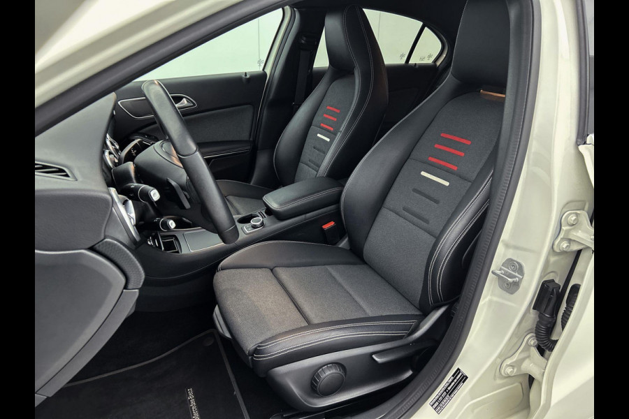 Mercedes-Benz A-Klasse 160 Ambition (NL-auto, Goed onderH, Navi Groot, Carplay, Parkeersensoren V+A, Led, Etc)