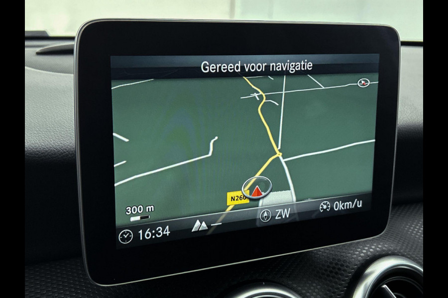 Mercedes-Benz A-Klasse 160 Ambition (NL-auto, Goed onderH, Navi Groot, Carplay, Parkeersensoren V+A, Led, Etc)