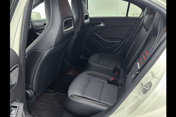 Mercedes-Benz A-Klasse 160 Ambition (NL-auto, Goed onderH, Navi Groot, Carplay, Parkeersensoren V+A, Led, Etc)