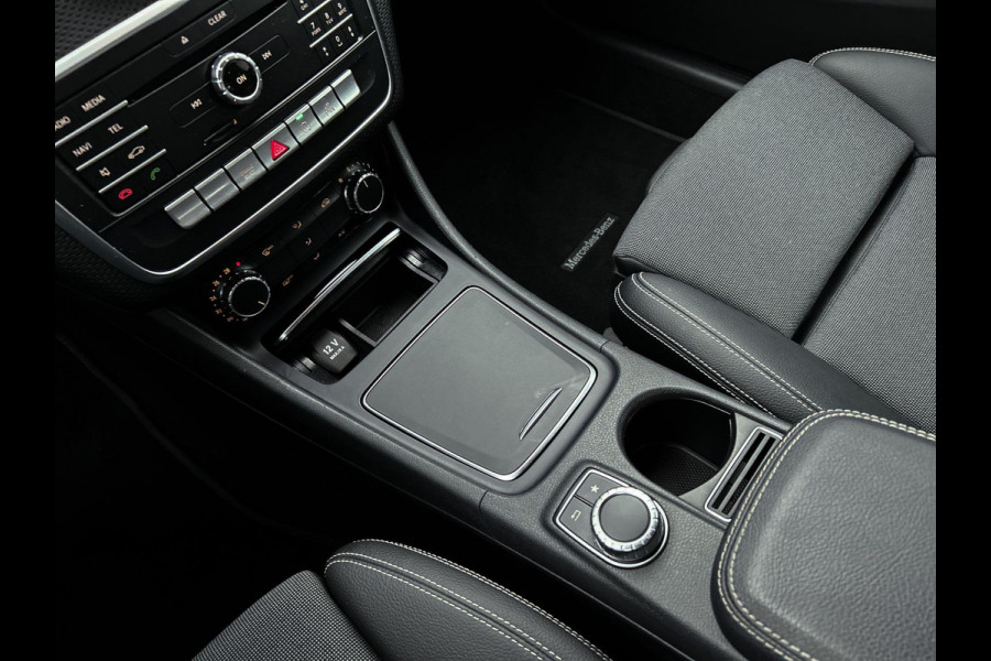 Mercedes-Benz A-Klasse 160 Ambition (NL-auto, Goed onderH, Navi Groot, Carplay, Parkeersensoren V+A, Led, Etc)