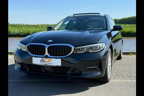 BMW 3 Serie Touring 330e High Executive Sportline / panorama