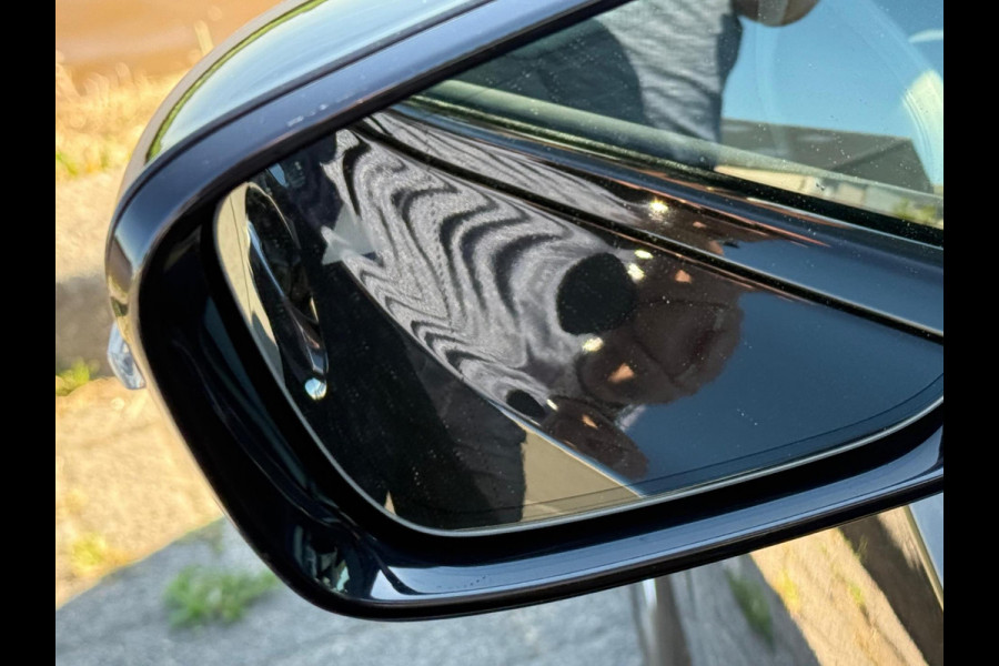 BMW 3 Serie Touring 330e High Executive Sportline / panorama