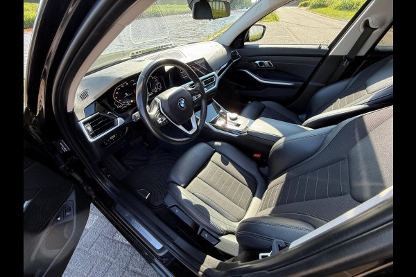 BMW 3 Serie Touring 330e High Executive Sportline / panorama