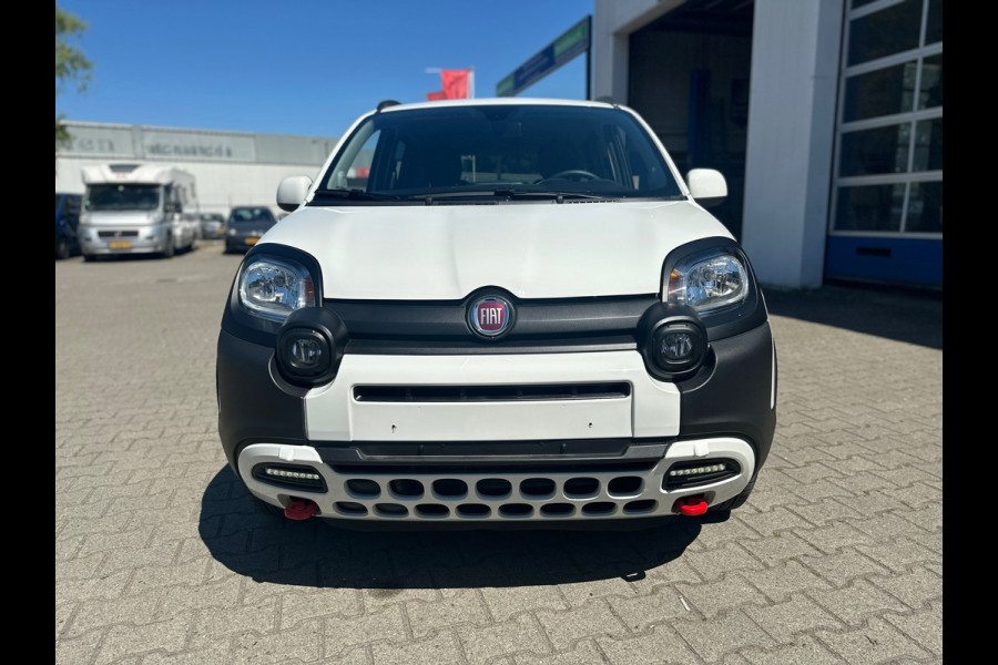 Fiat Panda 1.0 Hybrid Cross (BOVAG/RIJKLAARPRIJS)