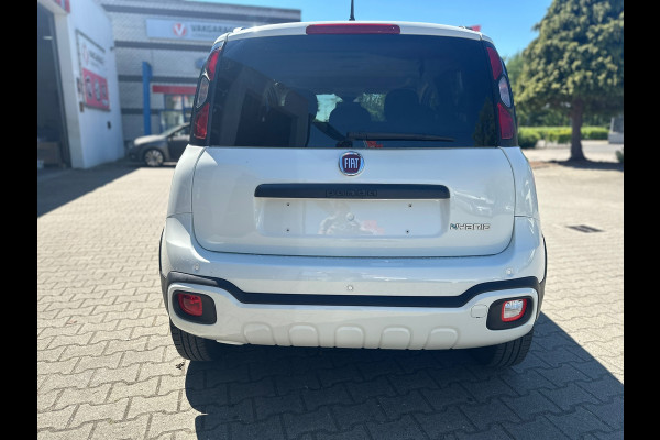 Fiat Panda 1.0 Hybrid Cross (BOVAG/RIJKLAARPRIJS)