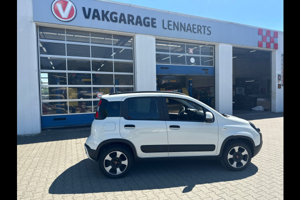 Fiat Panda 1.0 Hybrid Cross (BOVAG/RIJKLAARPRIJS)