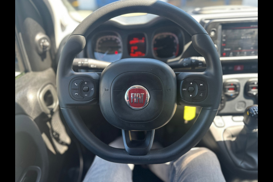 Fiat Panda 1.0 Hybrid Cross (BOVAG/RIJKLAARPRIJS)