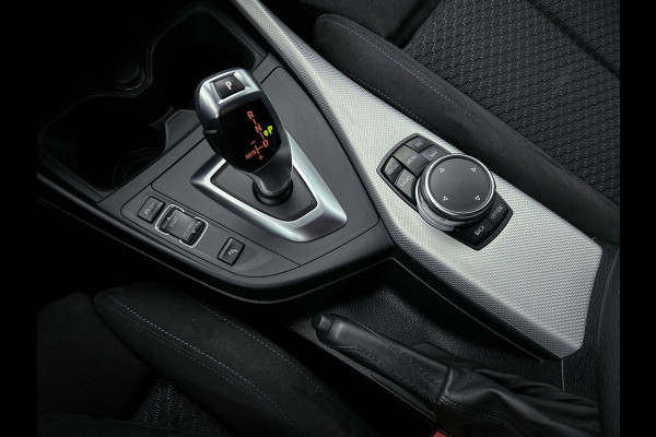 BMW 1-serie 118i Edition M Sport Shadow High Executive(Navi Prof, StoelV, Parkeersensoren V+A, Cruise Con, Etc)
