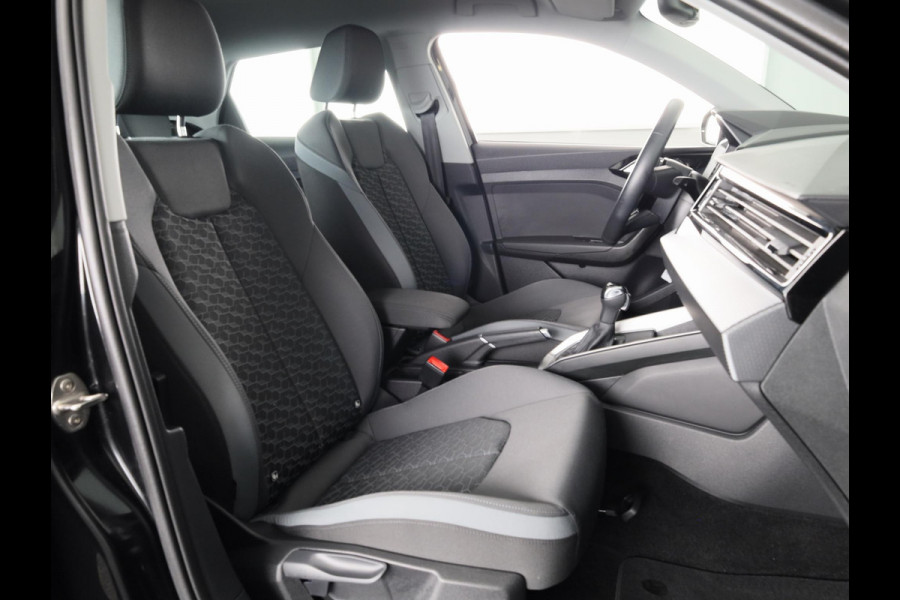 Audi A1 Sportback 25 TFSI Advanced edition 95pk S-tronic| Navigatie via App | Parkeersensoren voor en achter | Climatronic